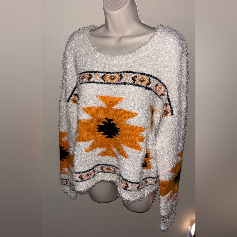Polly & Esther White and Orange Patterned Sweater